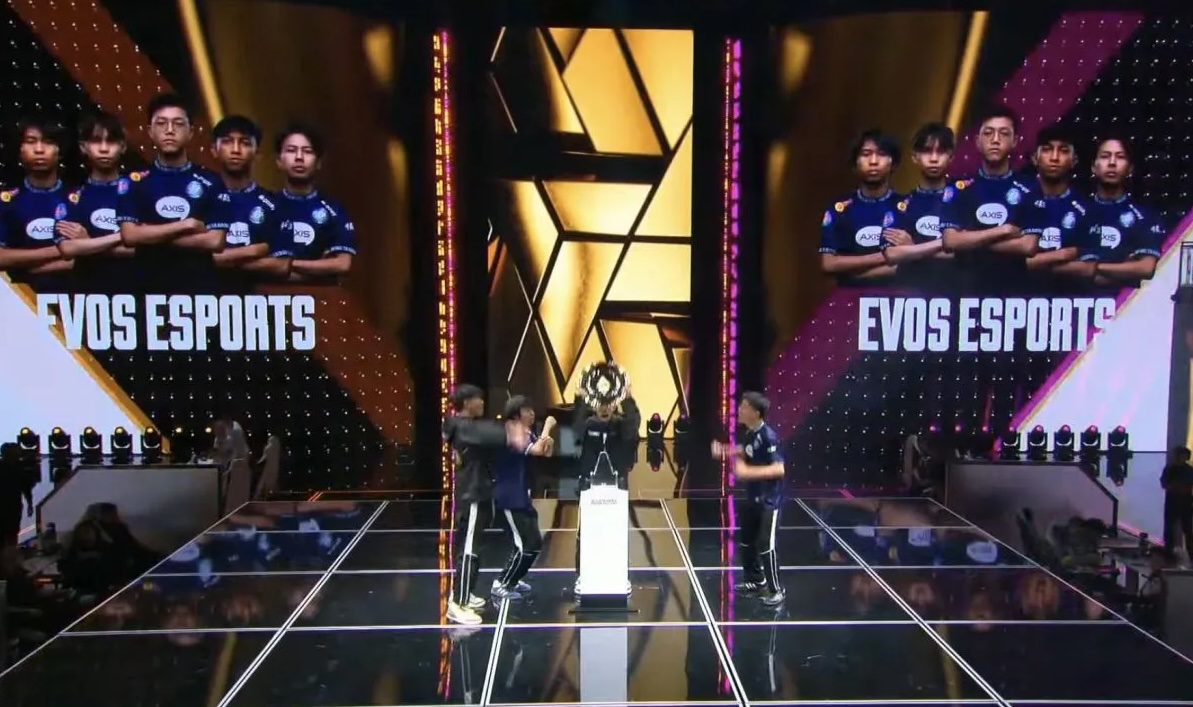 Evos Divine Jadi Wakil Indonesia Juara Free Fire EWC 2025